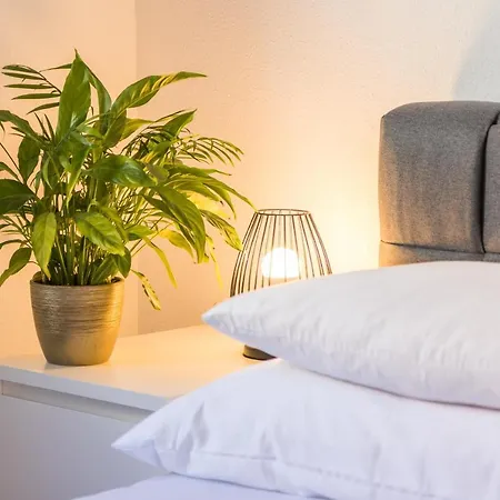 公寓 New Near Sea With 3 Bedrooms And 2 Bathrooms *